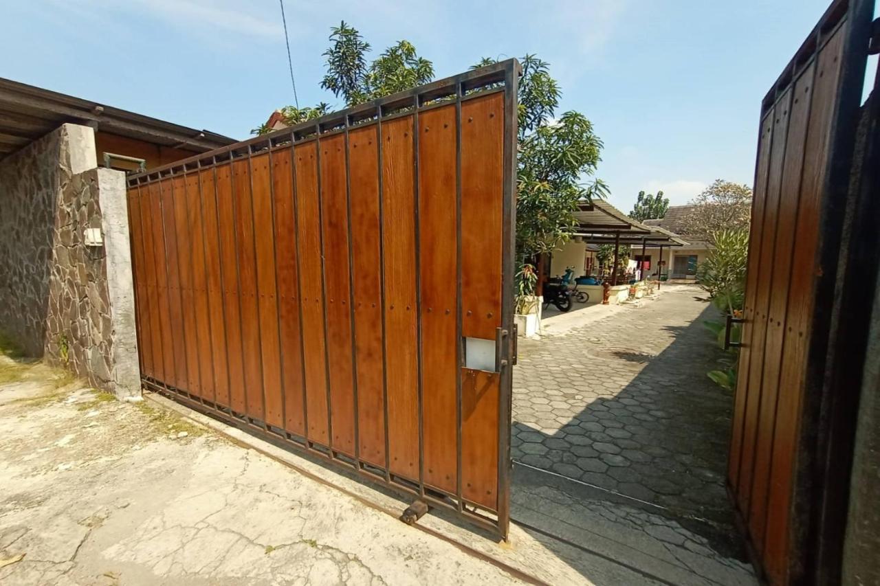 Hotel Express O 91578 Villali Jogja